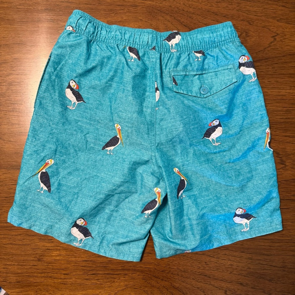 Old Navy Mens Swim Trunks Small Teal Blue Puffin Pelican Bird Print Mesh Lined - Picture 6 of 6